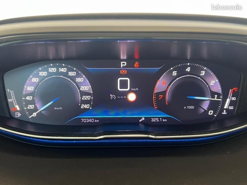 Peugeot 3008 1.2 PureTech 130ch S&S Style EAT8 (image 19)