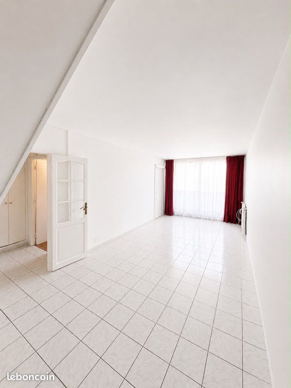 Appartement 3 pièces 75 m² · à Bobigny · 75 m² · 195 000 €