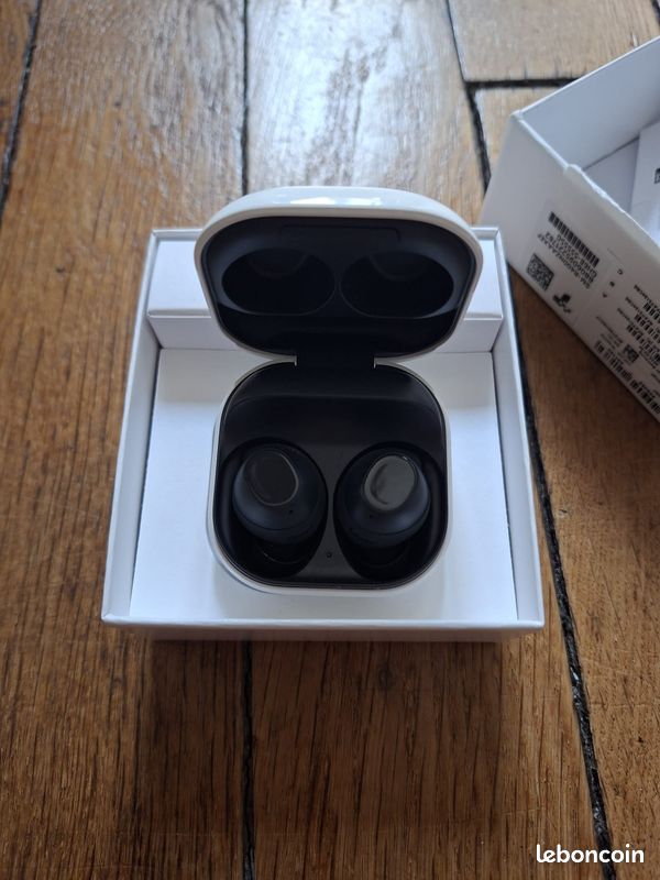 Galaxy Buds FE Samsung (image 1)