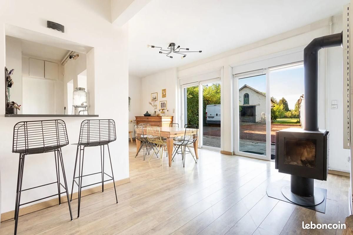 Maison 9 pièces 112 m² · à Nœux-les-Mines · 112 m² · 290 000 €