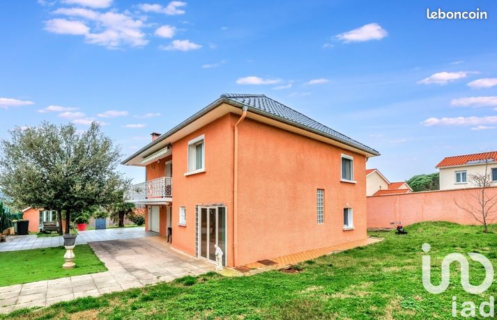 Maison 7 pièces 161 m²