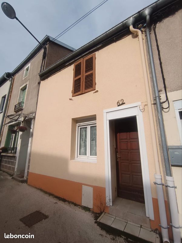 Maison 2 pièces 90 m² · à Bourbonne-les-Bains · 90 m² · 29 500 €