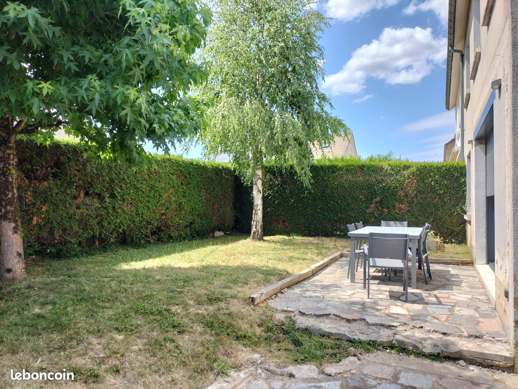 Maison 5 pièces 105 m² · à Laval · 105 m² · 231 000 €