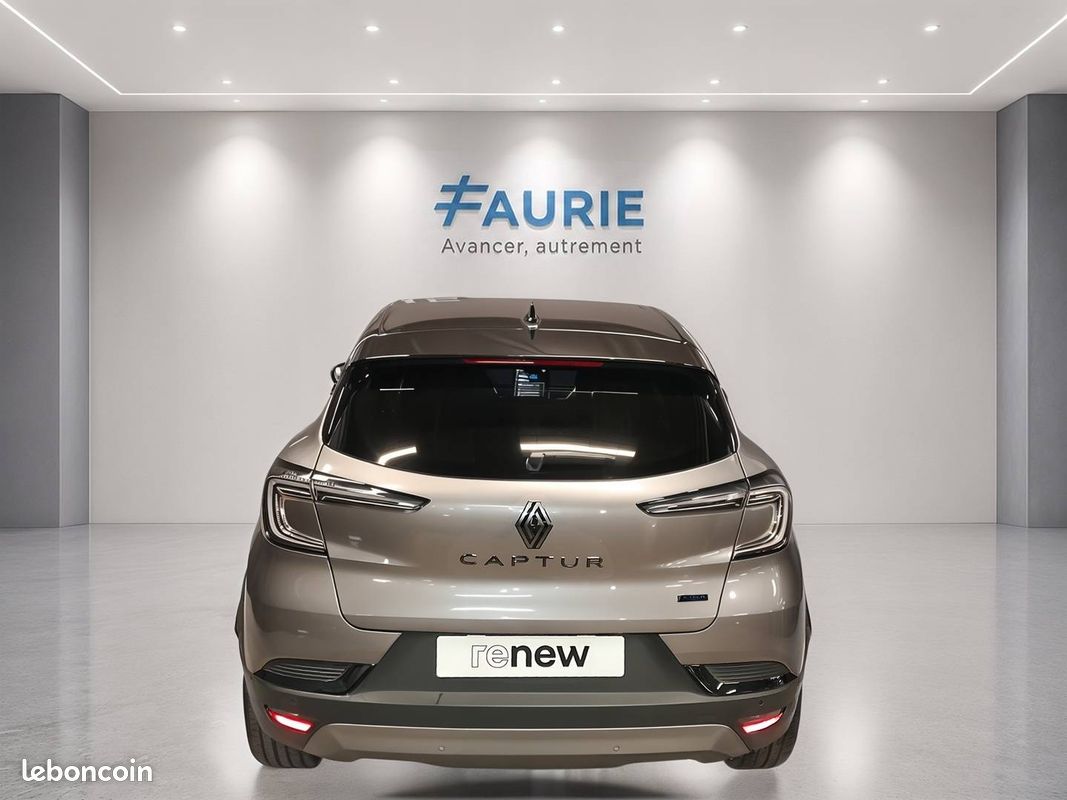 RENAULT Captur E-Tech full hybrid 145 ch esprit Alpine (image 6)
