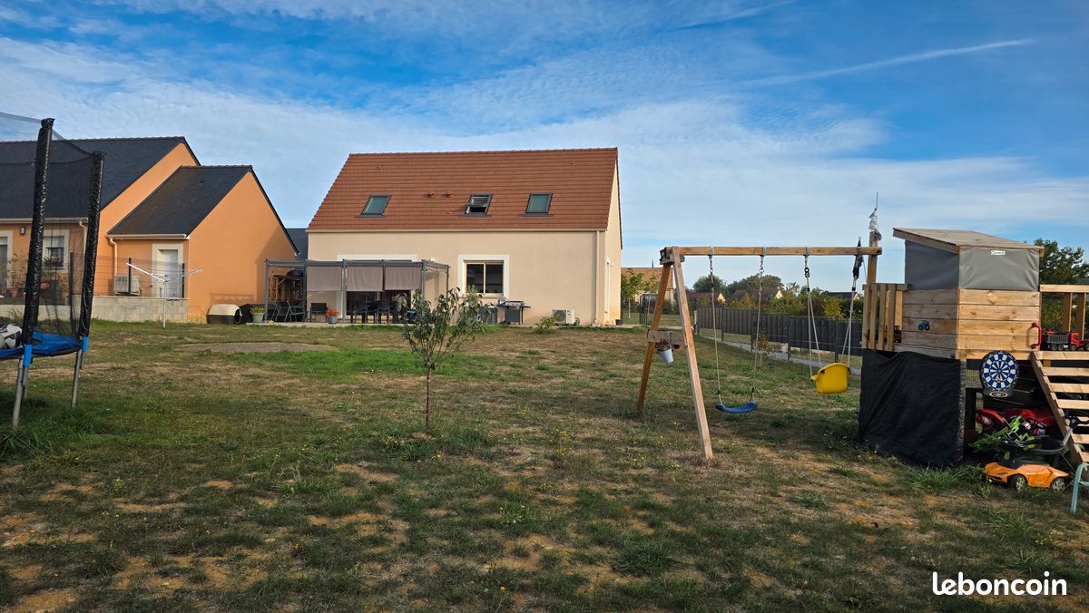 Maison 6 pièces 116 m² · à Domfront-en-Champagne · 116 m² · 235 000 €