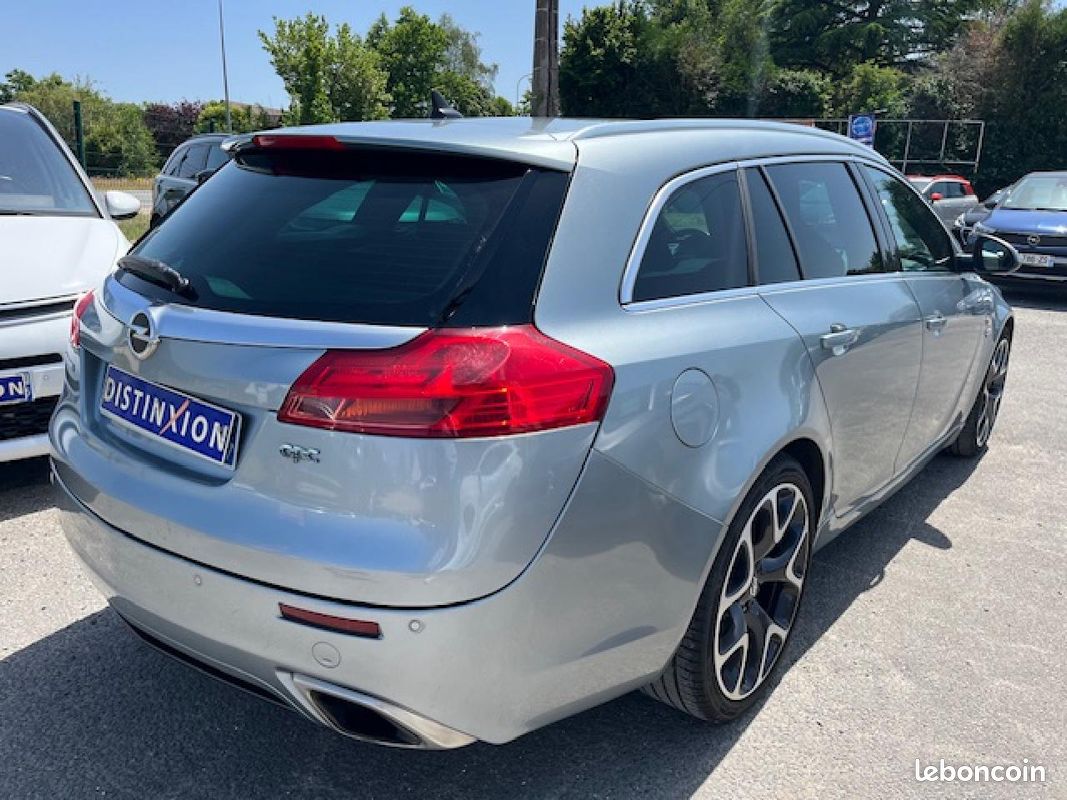 OPEL INSIGNIA SPORTS TOURER 2.8 V6 Turbo - 325 - BVA 4x4 (image 3)