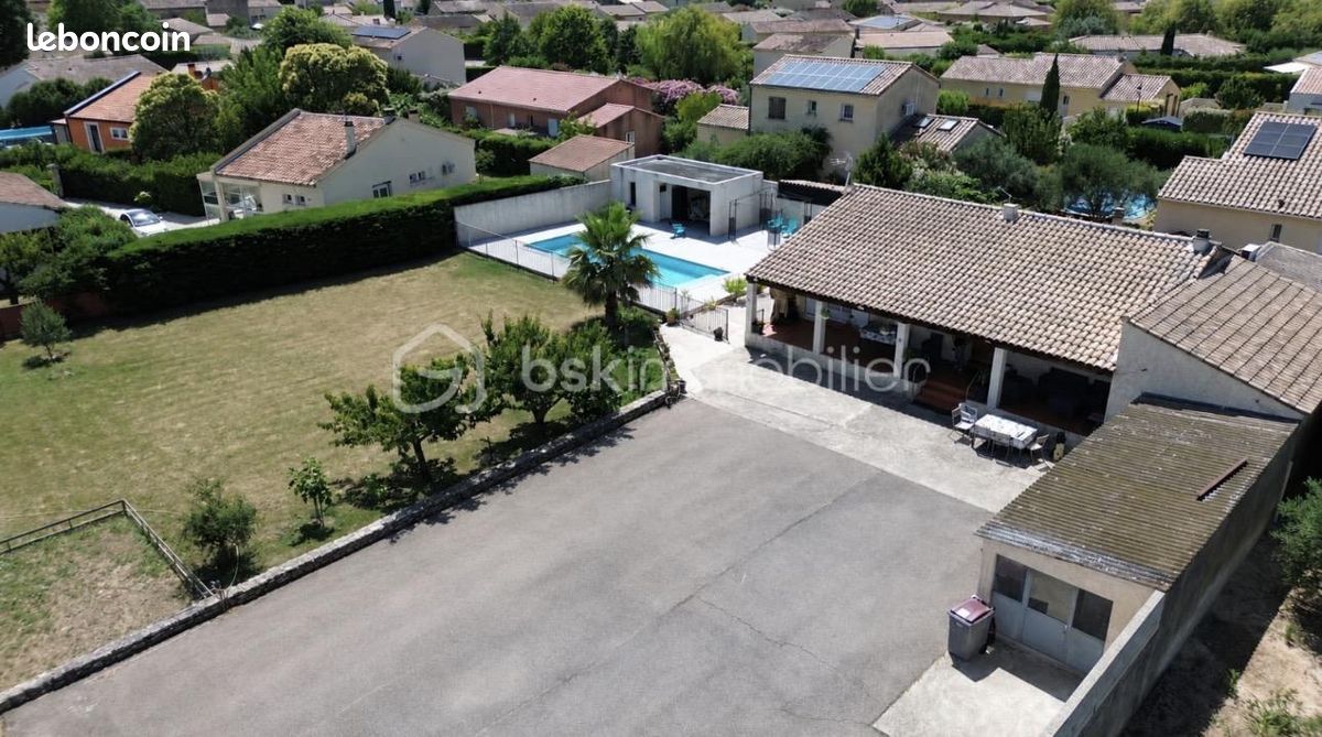 Maison 7 pièces 150 m² · à Lapalud · 150 m² · 399 500 €