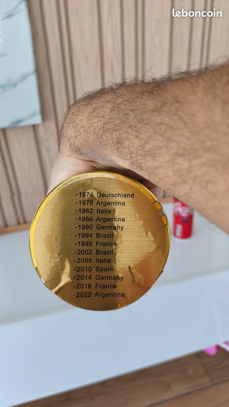 Trophée coupe du monde football taille réelle NEUVE (image 2)