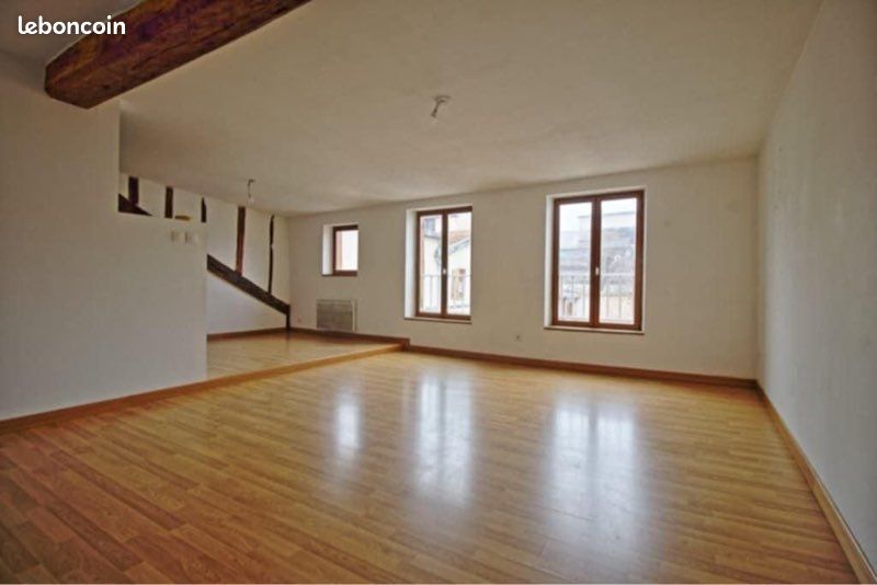 Appartement 4 pièces 110 m² · à Châlons-en-Champagne · 110 m² · 180 000 €