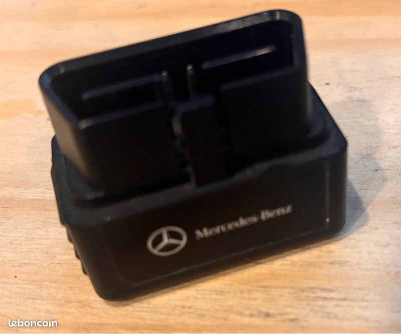Module ECU Bluetooth Mercedes-Benz A2138203202 10R-042695 - Occasion Fonctionnel - Largeur 4 Cm