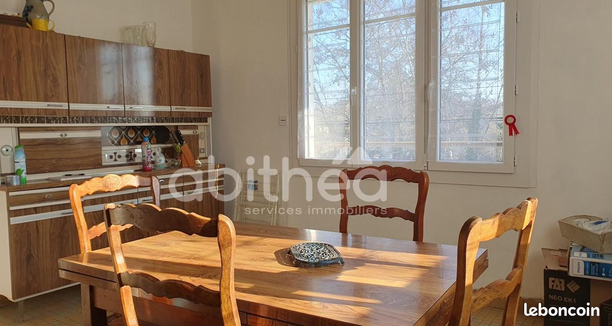 Maison 6 pièces 98 m² - Confolens 16500 (image principale 5)