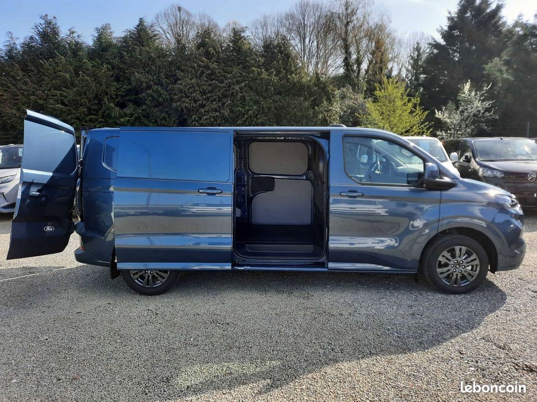 Transit custom l2 limited 2.0 tdci bva8 170 ch 10 km 36.992 ht (44.390 ttc) (image 1)