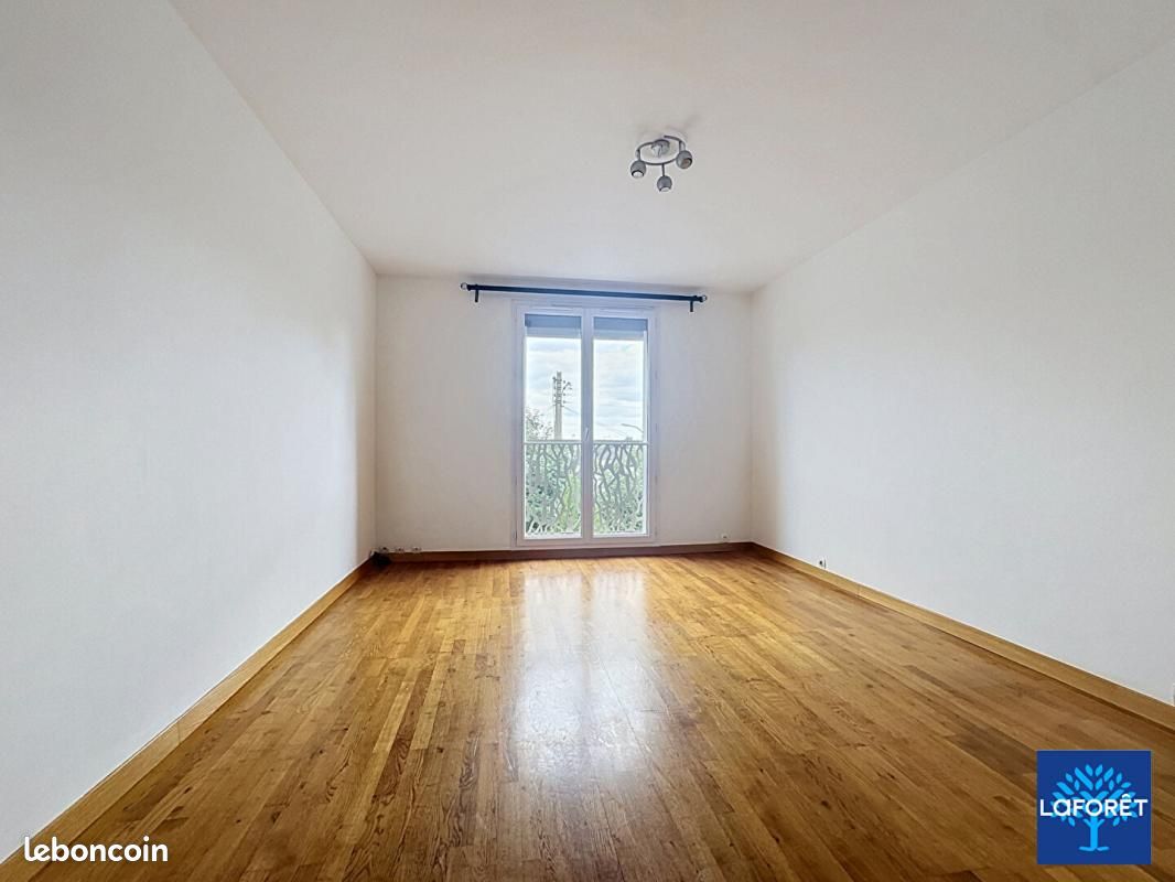 Appartement 3 pièces 57 m² · à Neuilly-Plaisance · 57 m² · 1 350 €