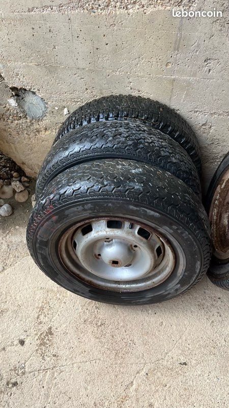 3 roue Peugeot 504 (image 3)