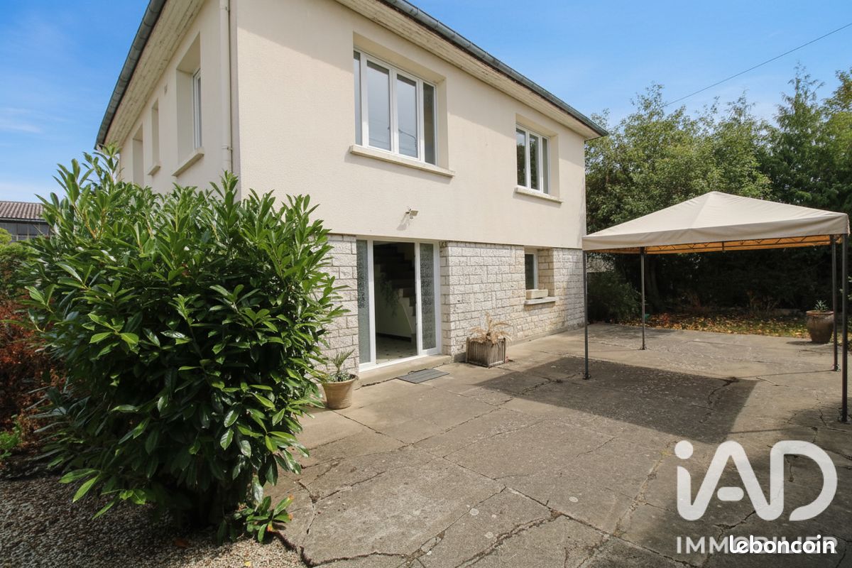 Maison 4 pièces 121 m² · à La Chapelle-Saint-Martin-en-Plaine · 121 m² · 175 000 €