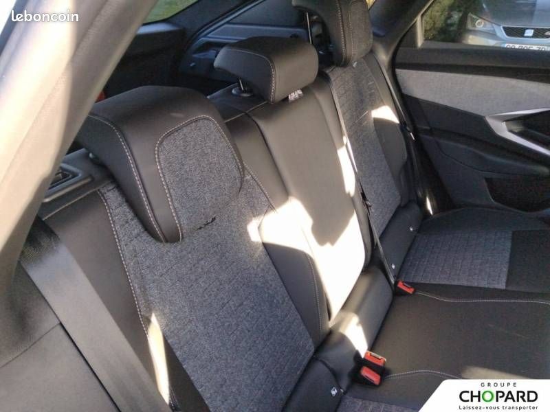 Peugeot 3008 Hybrid 145 e-DCS6 Allure (image 20)