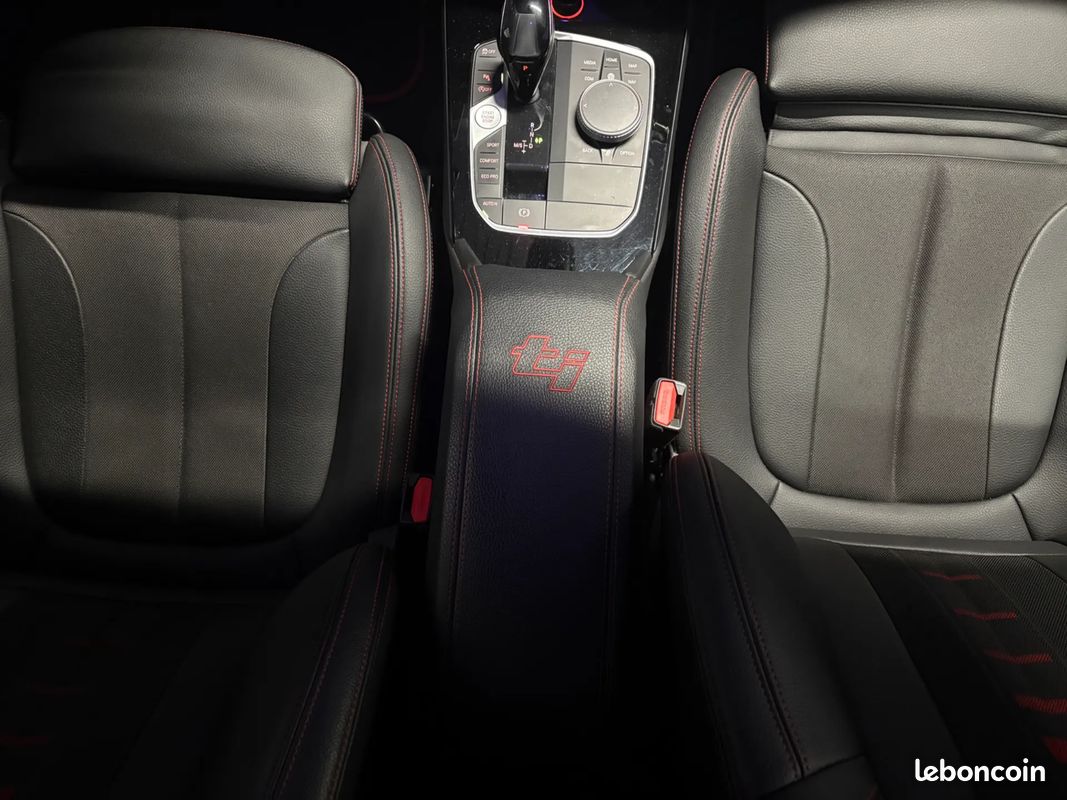 BMW 128Ti Série 1 2.0 265ch - CarPlay - Sièges chauffants - Covering - (image 28)