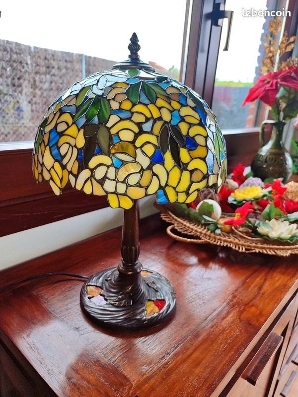 Lampe Tiffany d’auteur signée (1993/1997) – Base sculpturale exceptionnelle (image 8)