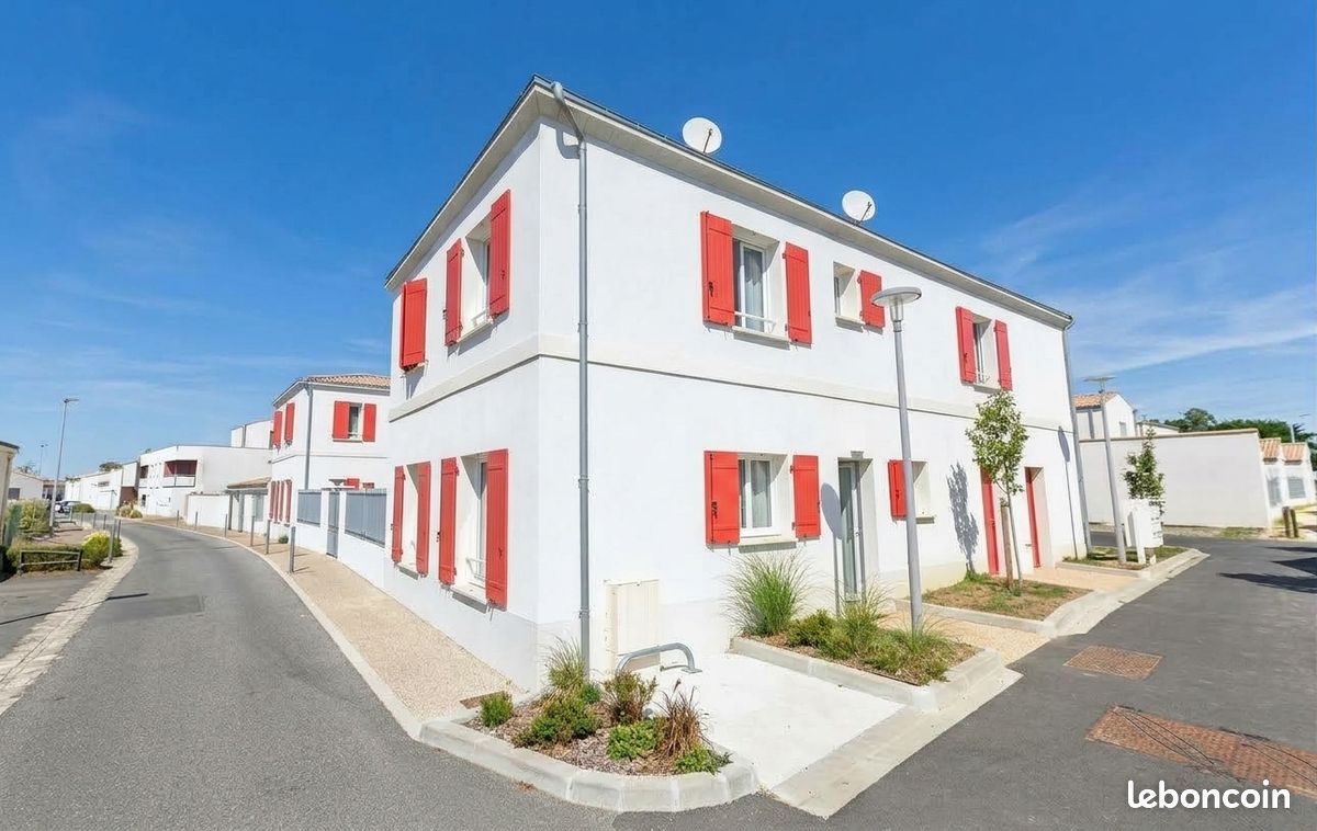 Maison 4 pièces 84 m² · à La Rochelle · 84 m² · 907 €/mois