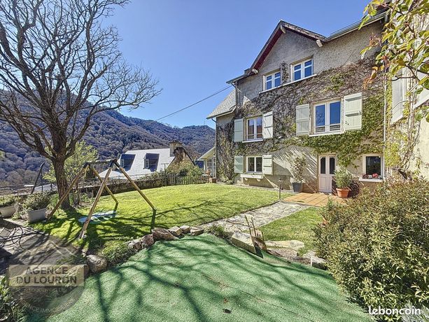Propriété 9 pièces 218 m²