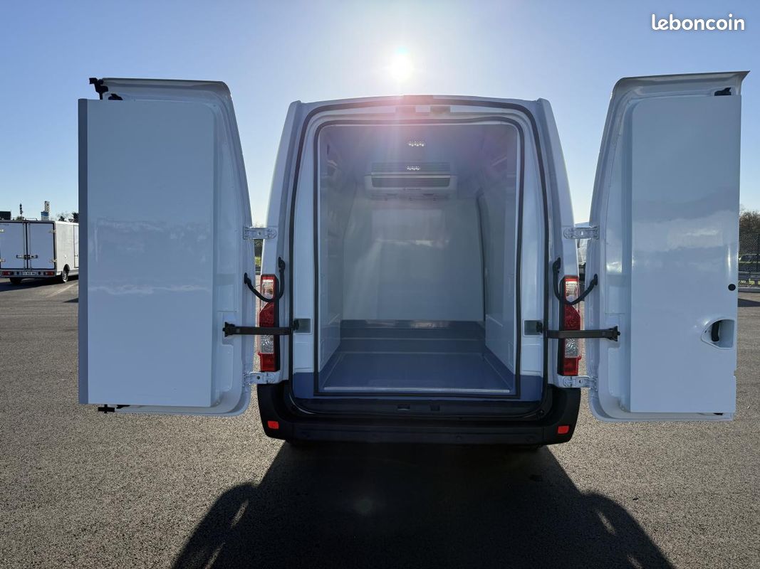RENAULT MASTER F3500 L2H2 2.3 Blue dCi - 150 Frigorifique négatif Thermoking V300 Max (image 12)