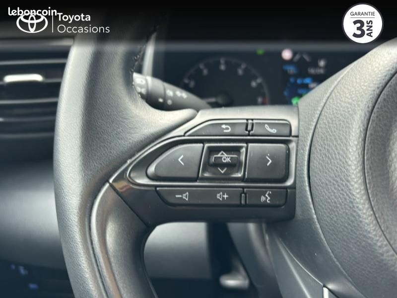 Toyota Yaris 120 VVT-i Dynamic 5p MY22 (image 28)