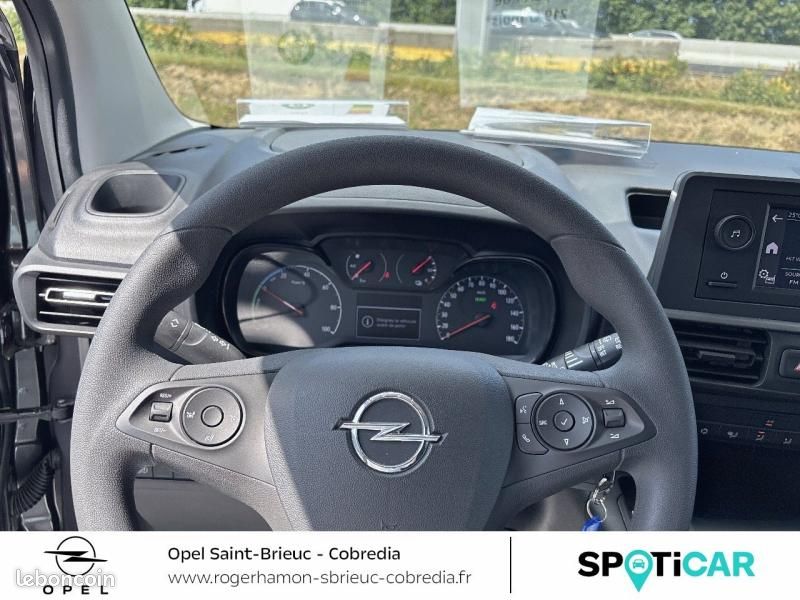 Opel Combo Cargo M 800kg Electrique 136ch Batterie 54 kWh (image 12)