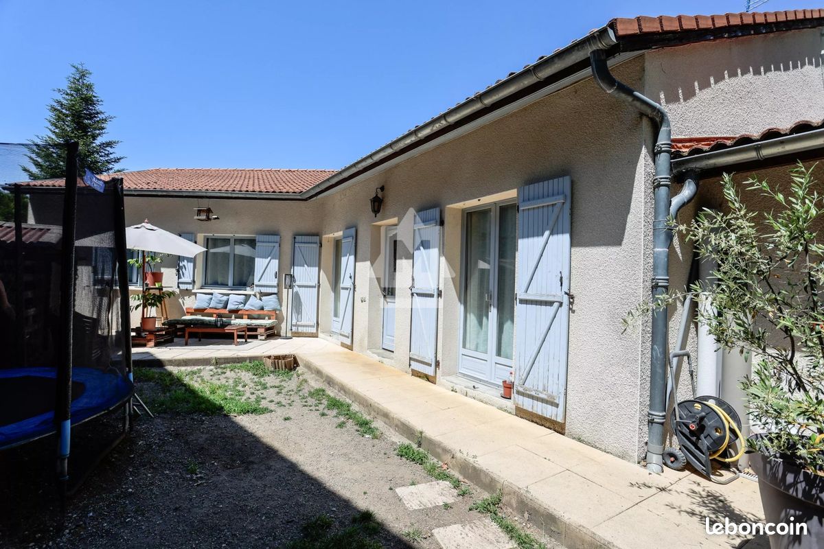 Maison 5 pièces 107 m² · à Lezoux · 107 m² · 229 000 €