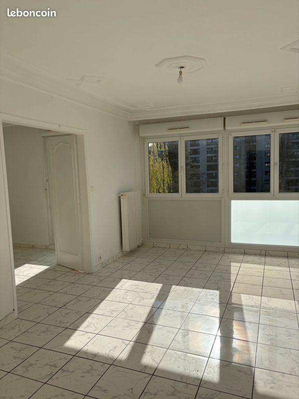 Appartement 4 pièces 80 m² · à Vandoeuvre-lès-Nancy · 80 m² · 780 €/mois