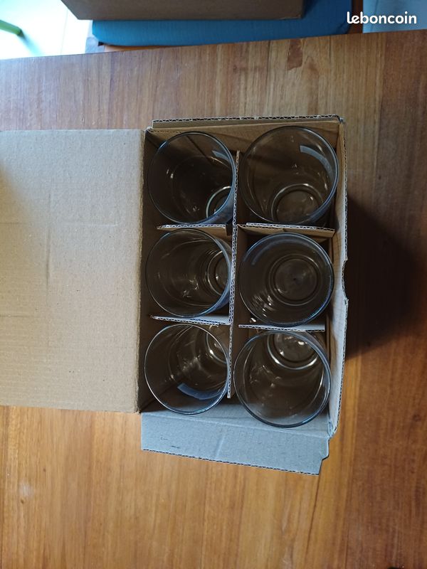 Lot de 6 verres à vodka Eristoff (image 3)
