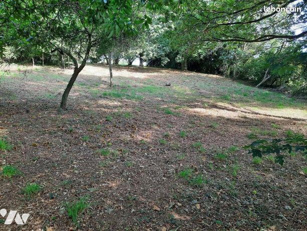 Terrain 1888 m² TAUPONT