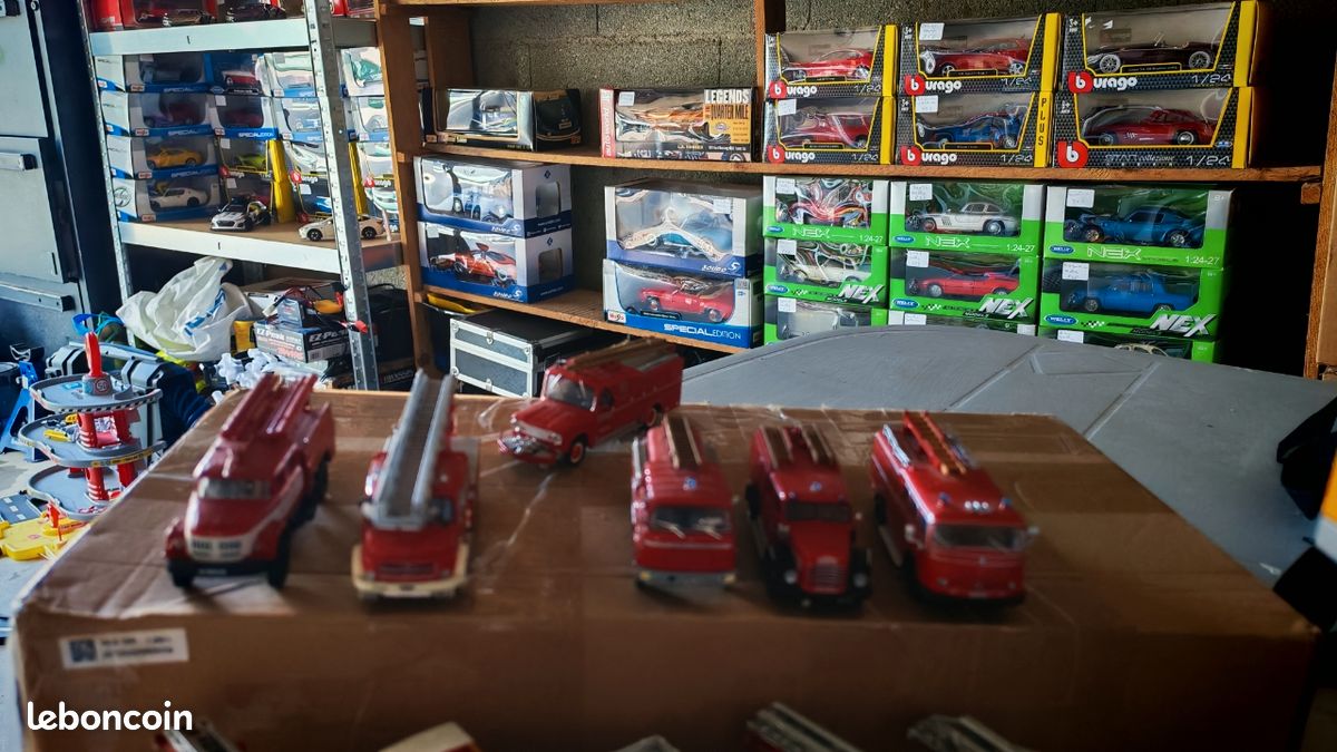Maquette de camion en plastique US Dodge & Tractor 1/72