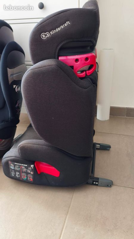 Siège auto Kinderkraft Junior Fix (Groupe 2/3 - ISOFIX) - Noir - Très bon état (image 2)