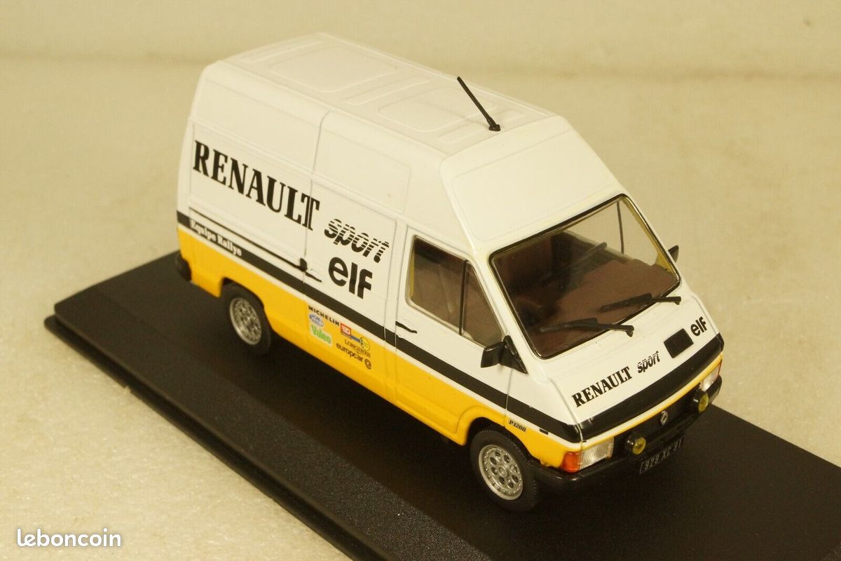 furgoneta asistencia rally renault trafic p1200 - Acheter Voitures miniatures de collection - échelle 1:43 d'autres marques sur todocoleccion