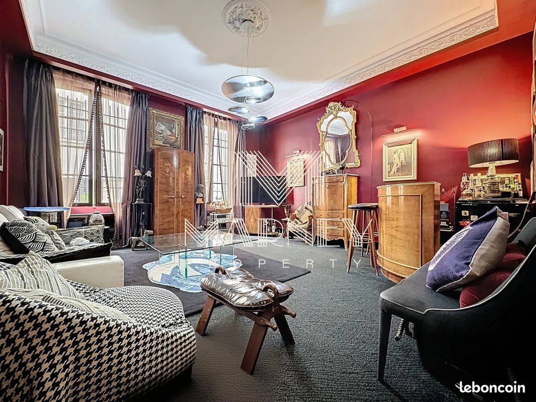 Appartement 4 pièces 102 m² · à Paris · 102 m² · 895 000 €