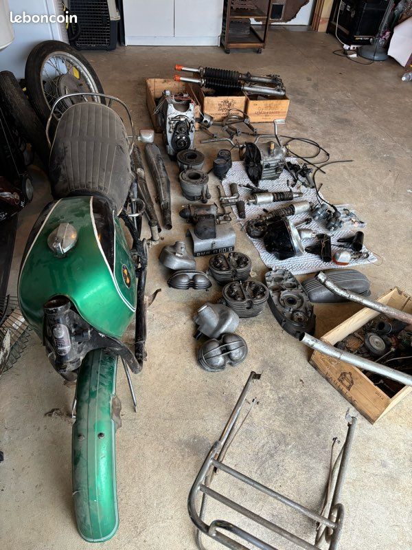 BMW R60/6 à restaurer - Motos
