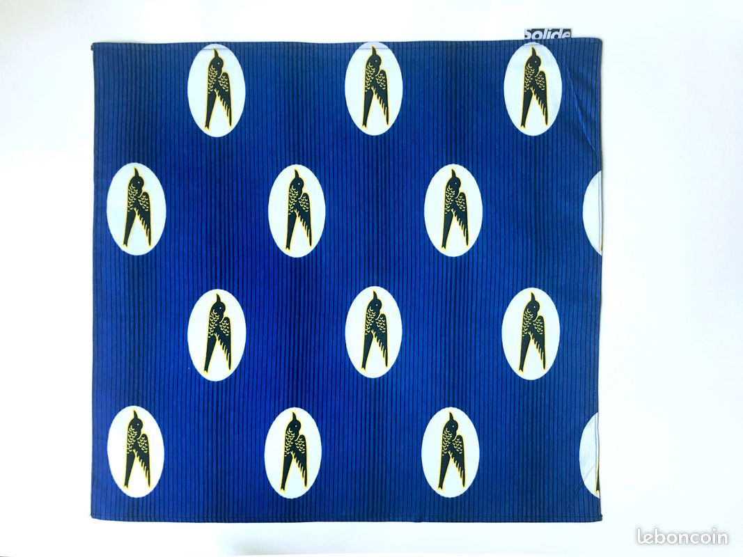 Foulard WAX 54cm / prix d'ami (image 1)