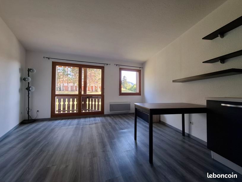 Appartement 3 pièces 56 m² · à Les Hôpitaux-Neufs · 56 m² · 175 000 €