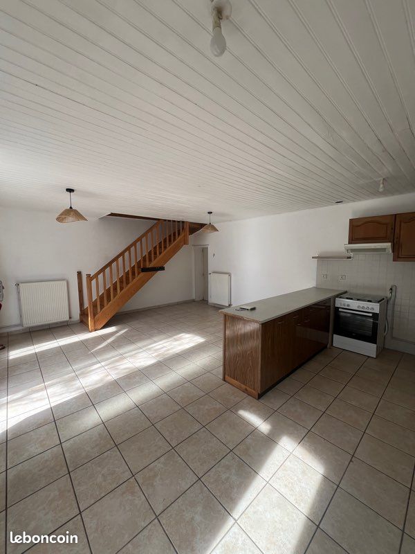 Maison 4 pièces 80 m² · à Vieille-Brioude · 80 m² · 450 €/mois