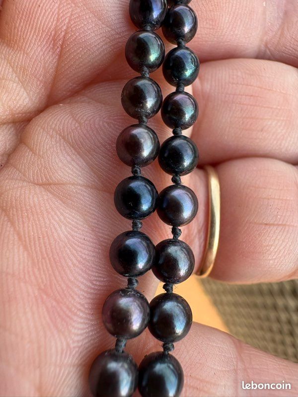 Collier de perles noires de culture & pendentif Éléphant en or 18 carats (750)FAIRE OFFRE (image 5)