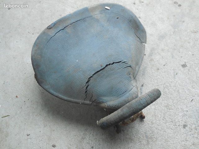 Selle Ancienne Motobécane Pour Mobylette Ou Cycle – Vintage, Bon état