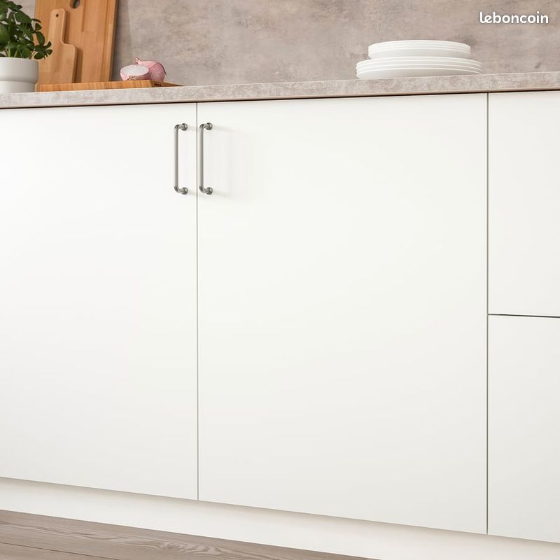 Porte blanc blanche Ikea vallestena metod 60 X 40 (image 1)