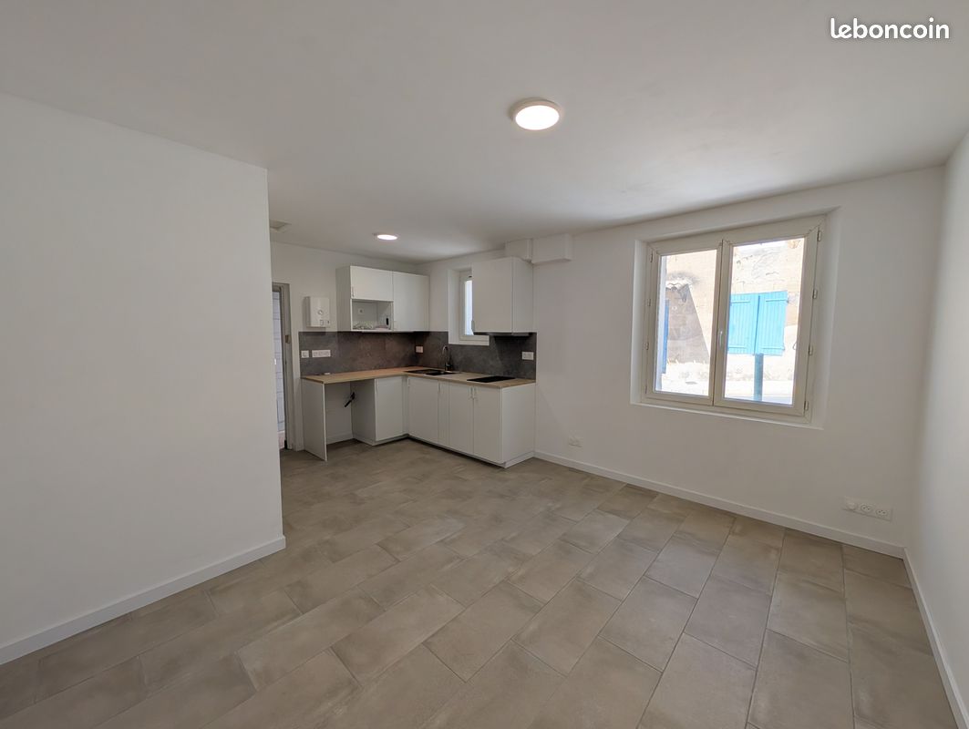 Appartement 1 pièce 21 m² · à Cadenet · 21 m² · 450 €/mois