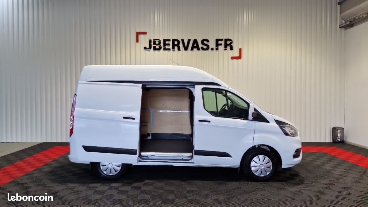 Ford Transit Custom 280 L1H2 2.0 ECOBLUE 105 TREND BUSINE (image 9)