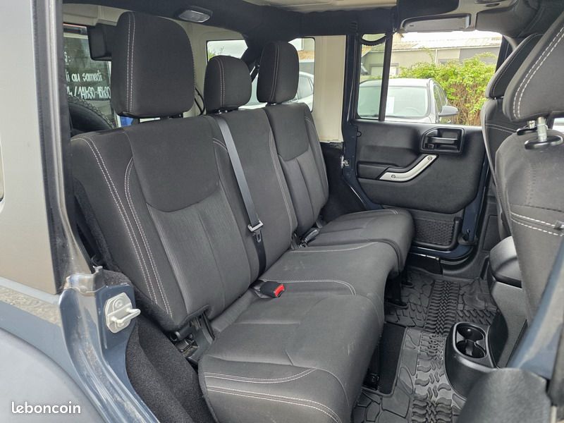 Jeep Wrangler JK Unlimited 3.6 V6 284ch Rubicon BVA E85 *137500kms (image 5)