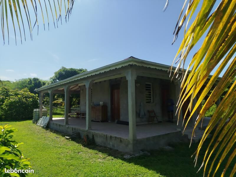 Maison 3 pièces 120 m² · à Le Moule · 120 m² · 135 000 €