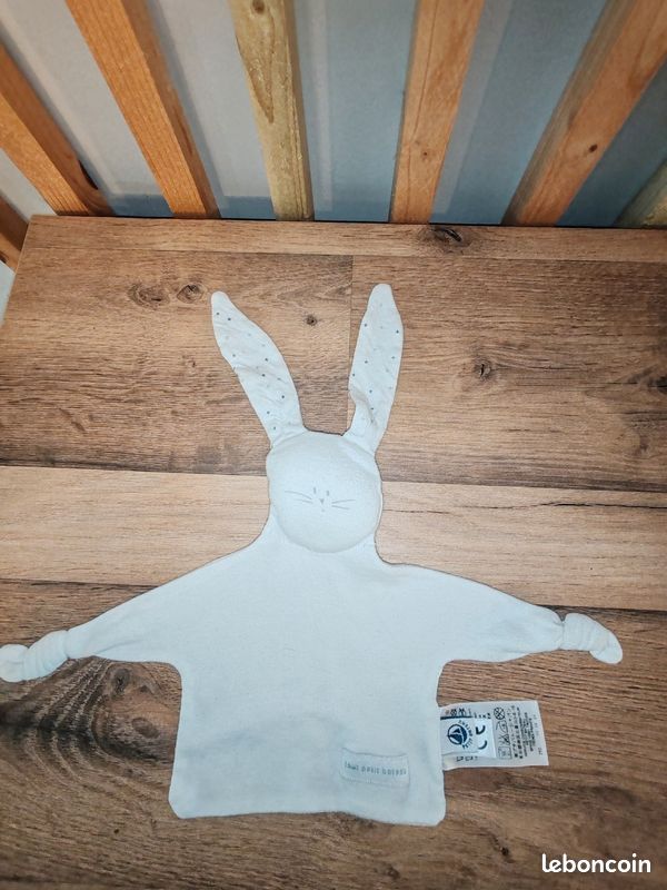 Lapin petit bateau Ecru etoiles grises (image 1)
