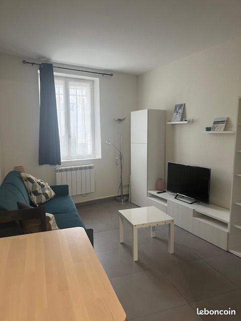 Appartement 1 pièce 21 m² · à Lardy · 21 m² · 680 €/mois
