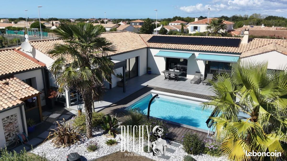Maison 7 pièces 228 m² · à Les Sables-d'Olonne · 228 m² · 998 400 €