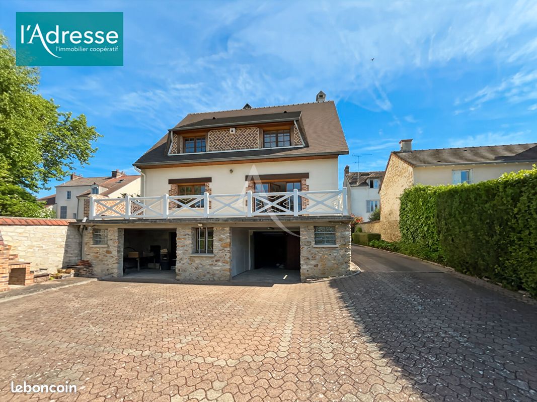 Maison 7 pièces 190 m² · à Vaux-sur-Seine · 190 m² · 485 000 €